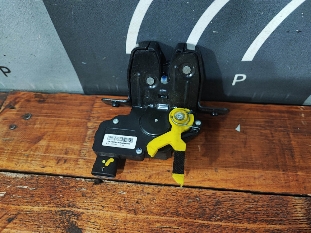 Замок багажника Haval Jolion 21-нв Б/У Оригинал 6305100XNZ01A