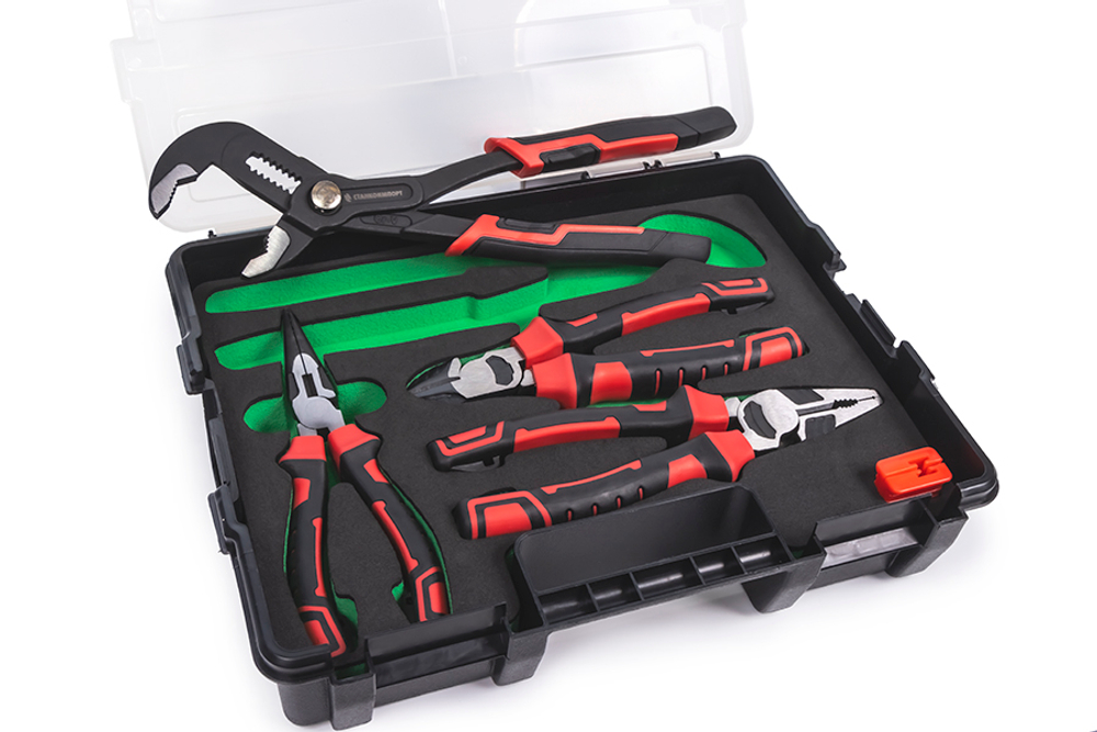 TBP-04U Набор шарнирно губцевого инструмента 4 предмета