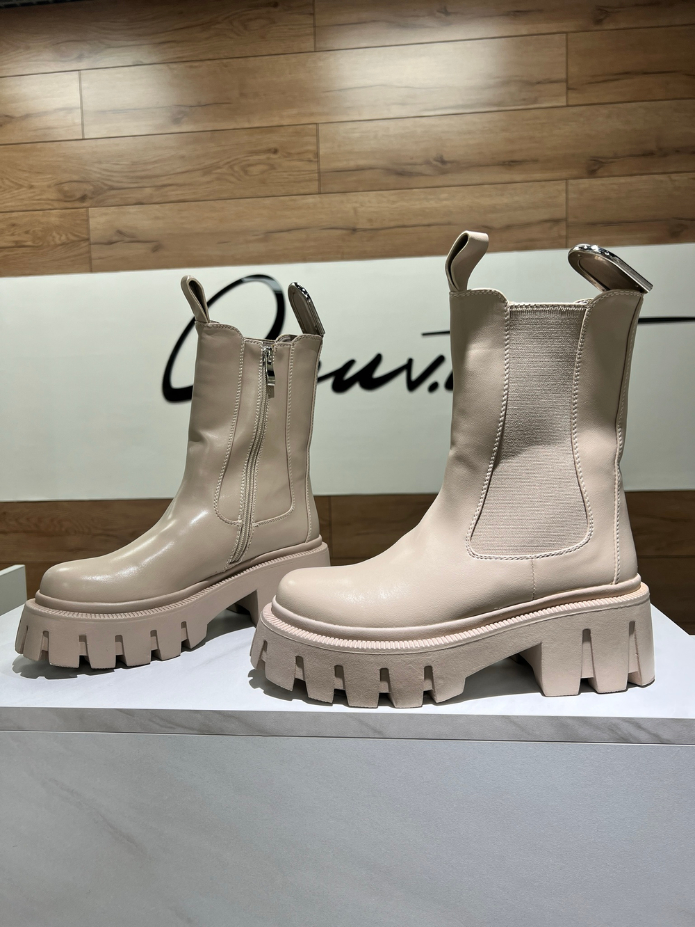 BZ596 Ботинки женские