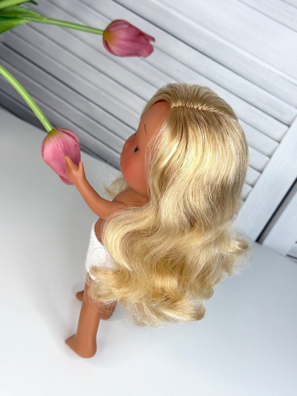 Кукла Nines виниловая 30см PIPPA LATINA без одежды (2899WL2)