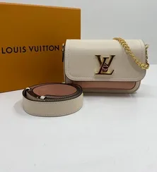 Сумка Louis Vuitton Lockme Tender белый