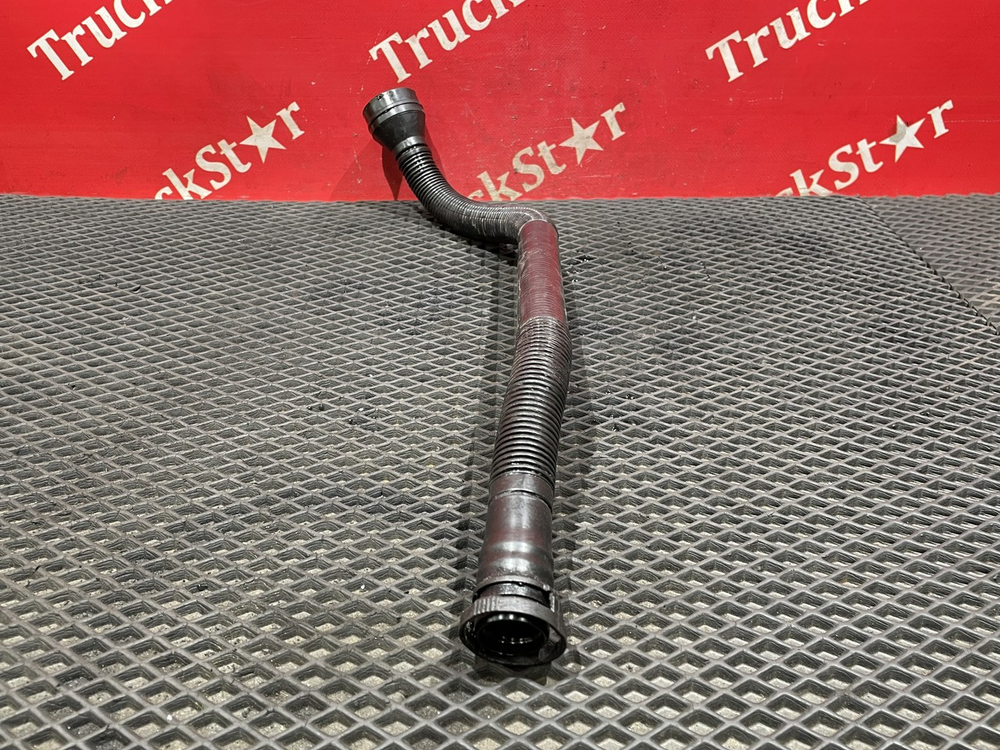 Трубка маслозаливная 2018г