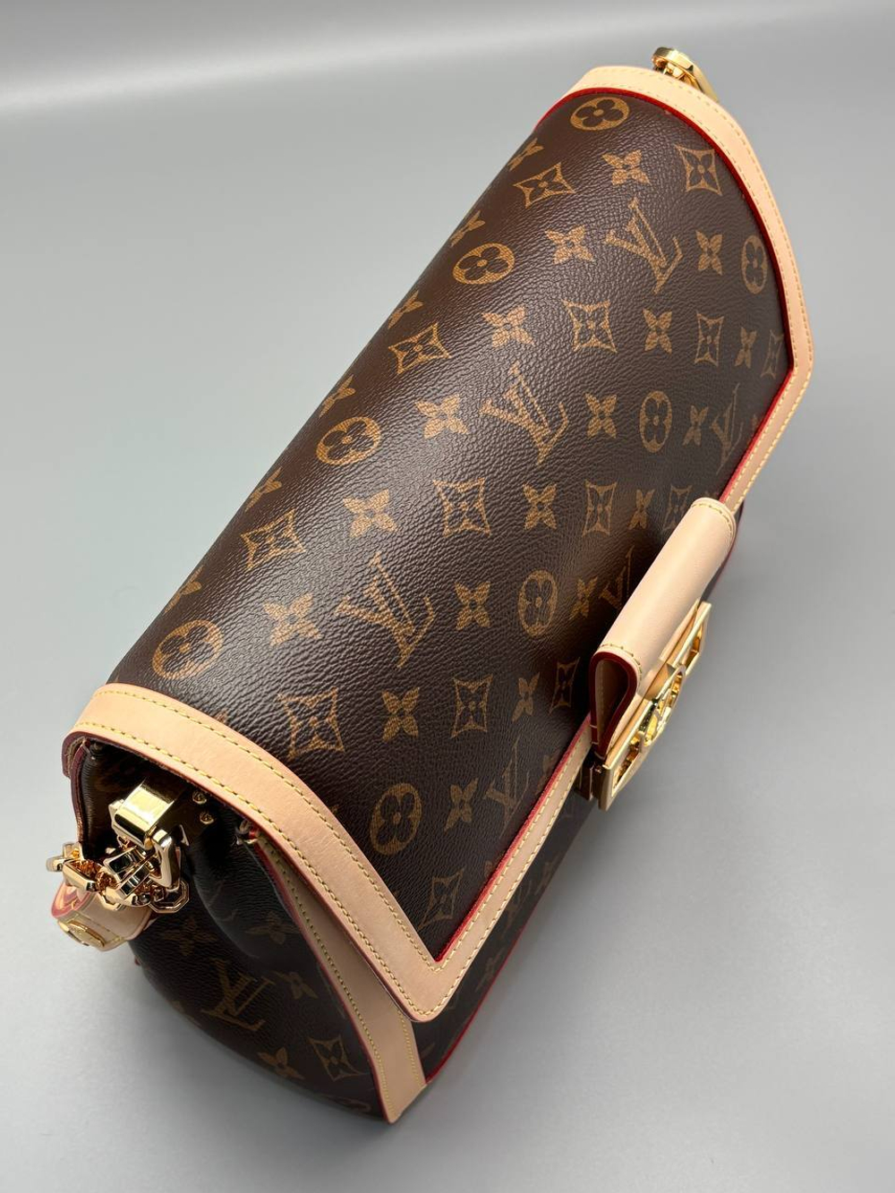 Сумка Louis Vuitton