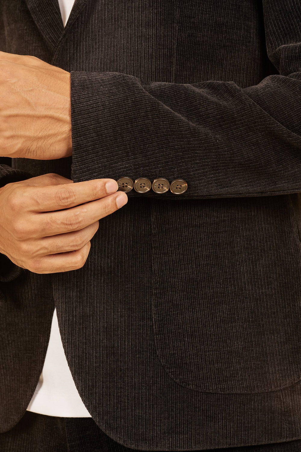 Вельветовый костюм Isaia