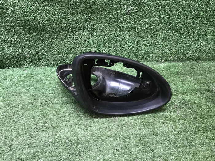 Накладка зеркала правая Porsche Cayenne 958 10-18