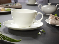 Villeroy & Boch Чашка с блюдцем Anmut 400 мл для завтрака 1045451240+1045452520