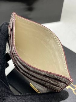 Картхолдер из кожи крокодила Zilli