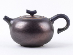 312062 Чайник ЗОЛОТАЯ ГЛАЗУРЬ "Красавица Сиши", h=5,5см, 170 мл, керамика