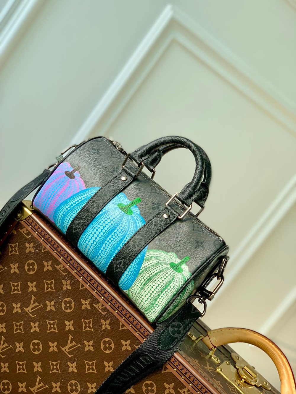 Louis Vuitton Keepall 25
