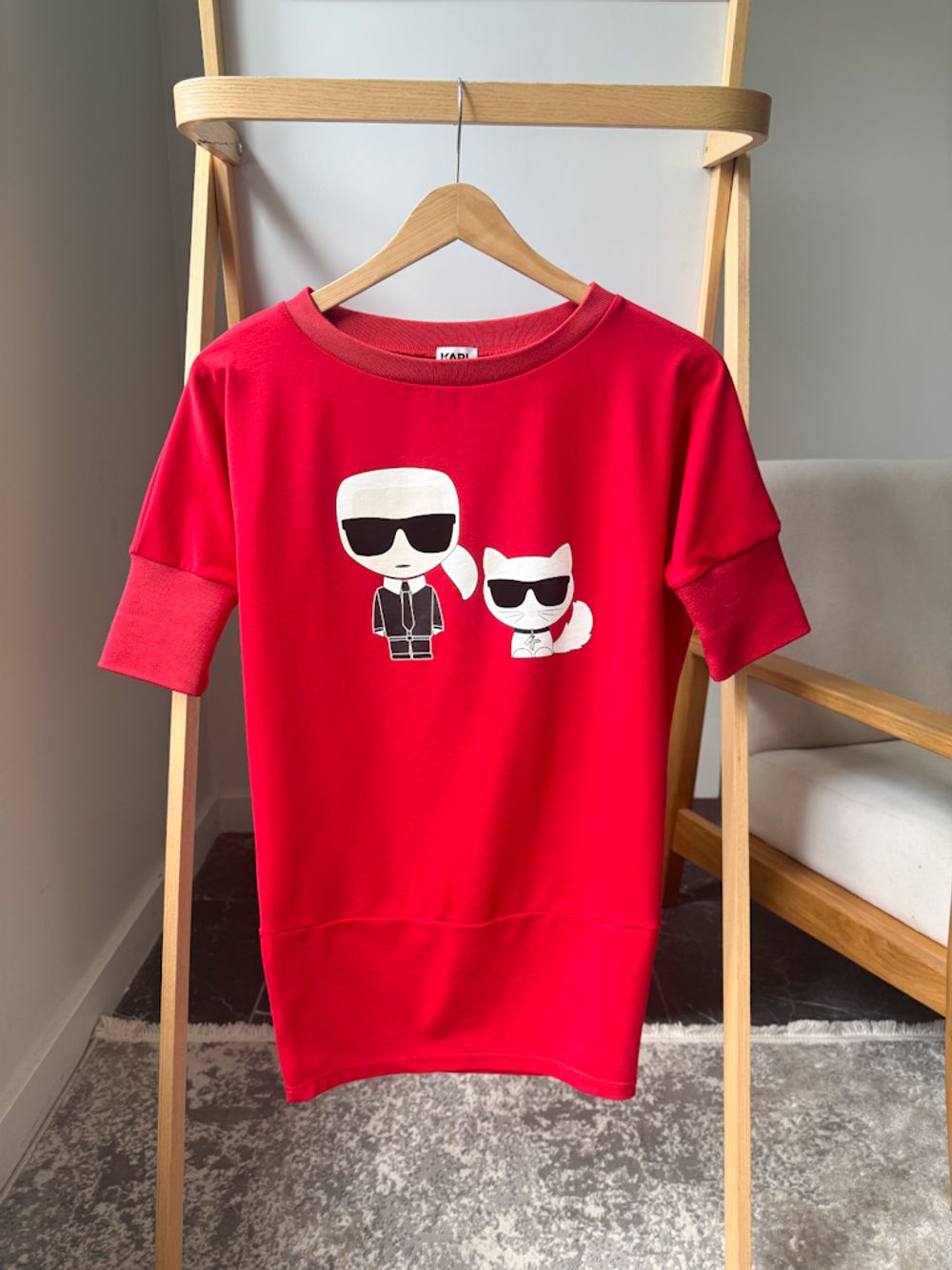 Платье Karl Lagerfeld, 140