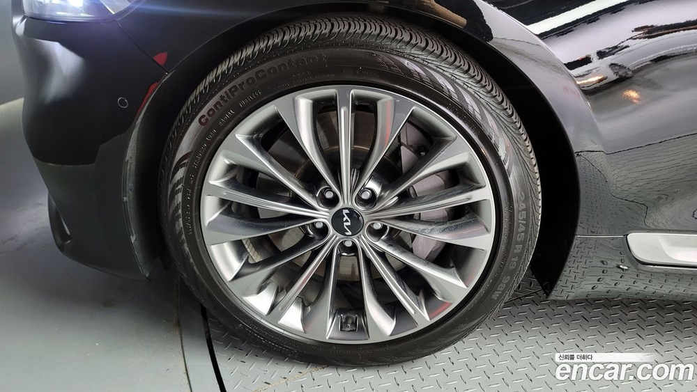 Kia The New K9 (Quoris/K900) 2 Generation 3.3 T-GDI AWD (01.2023)