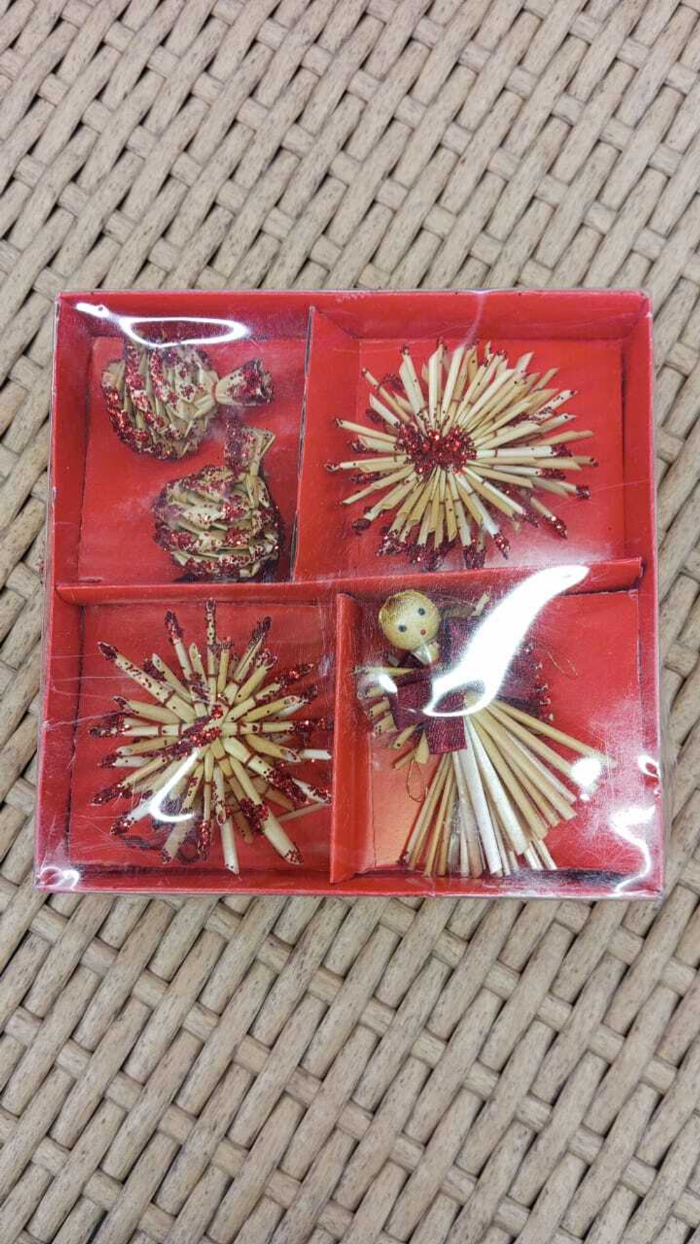 Набор украшений 8шт 6см из дерева SYSDLB-492242