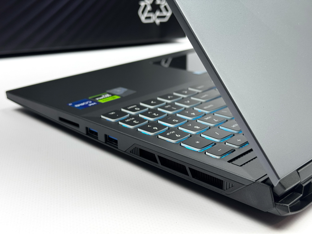 Новый Игровой ноутбук Mechrevo 16 Pro i7-14650HX/RTX 4060 8GB/16Gb/512Gb/2.5K/240Hz/Win11/Русско-Английская клавиатура