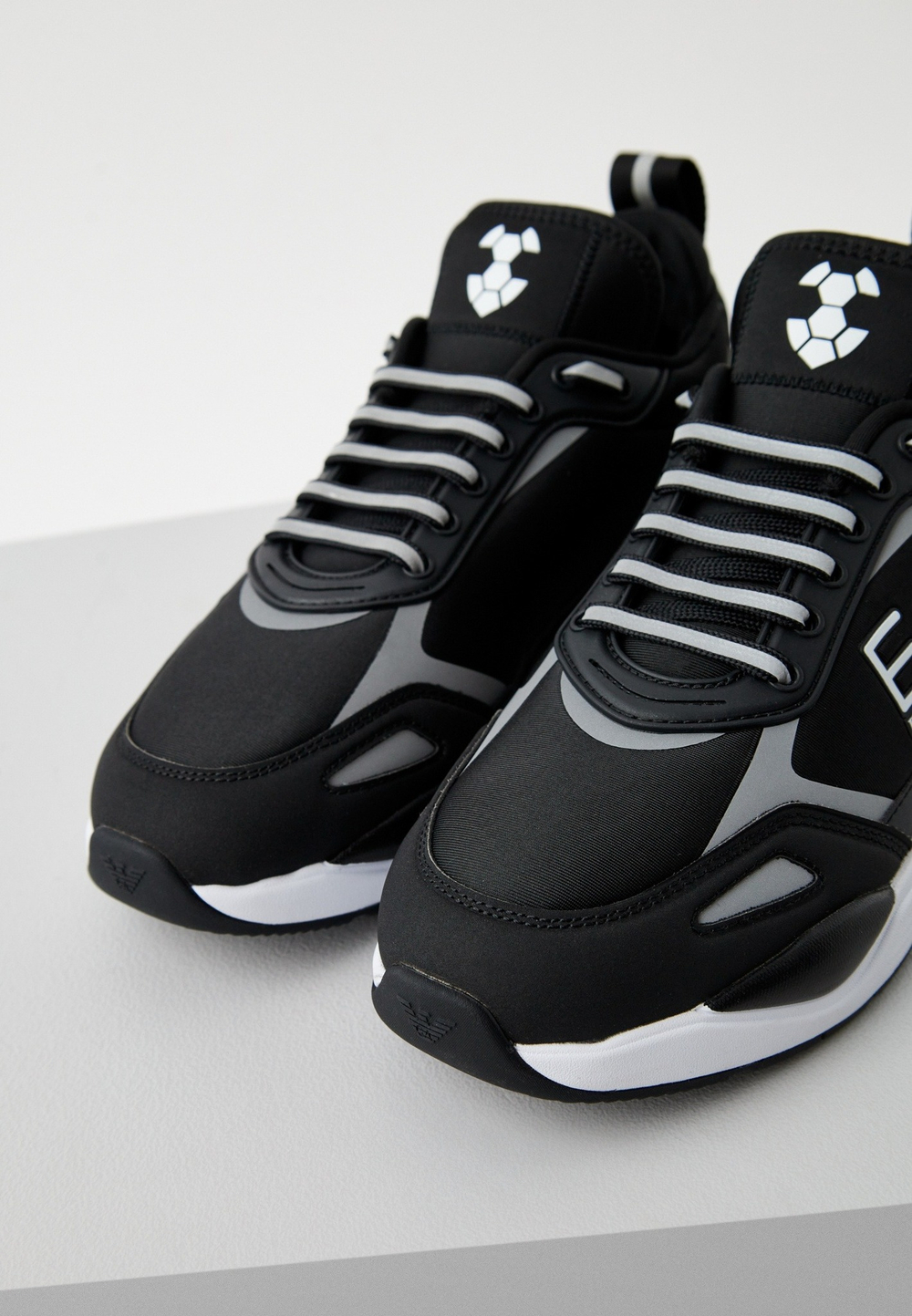 Кроссовки мужские EA7