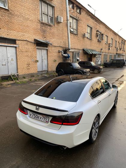 Пленка перламутровая белая с синим матовая White to Blue Matte Carbins 4 погонных метра остаток