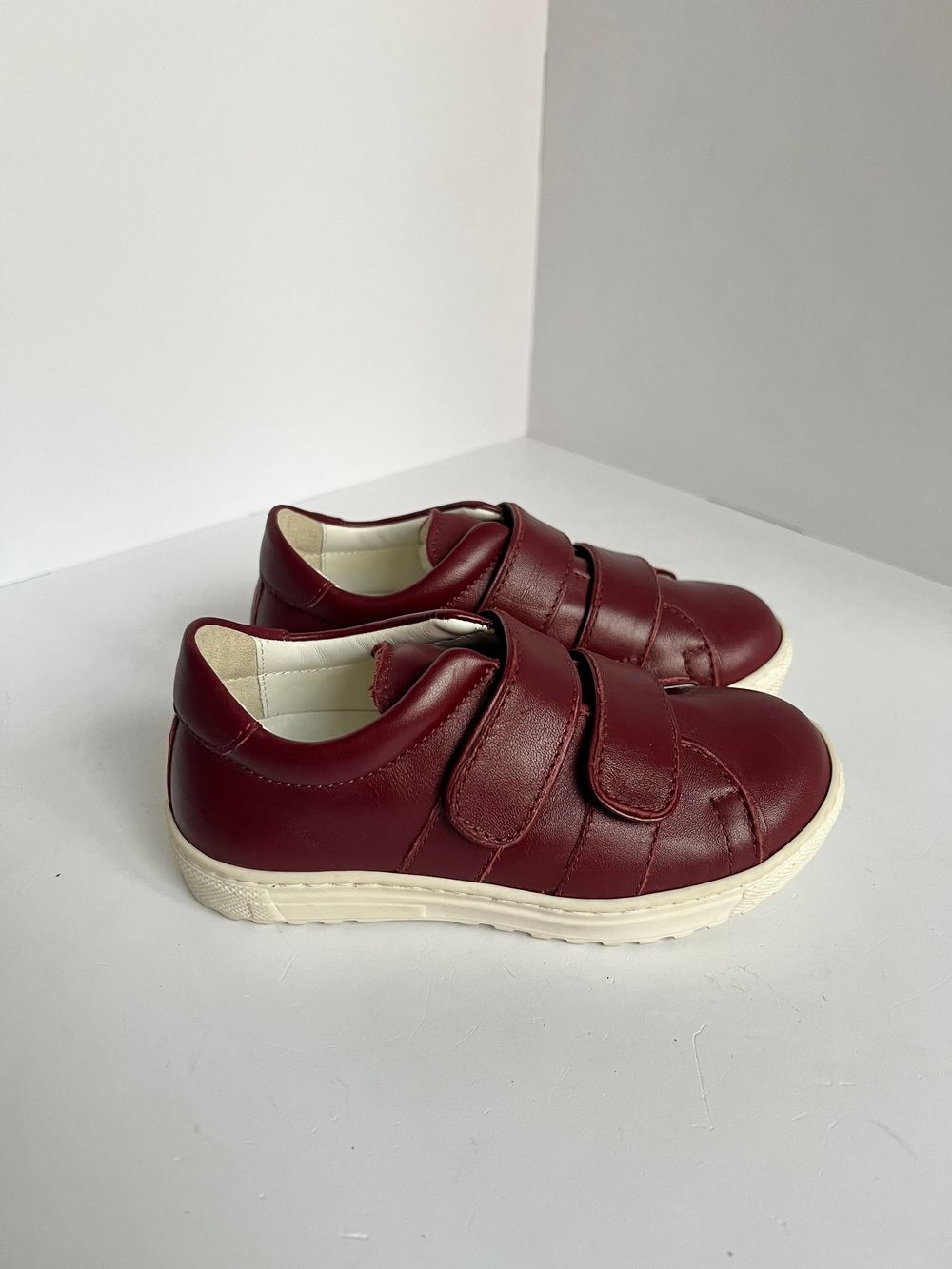 Новые кожаные кеды Il gufo, 25