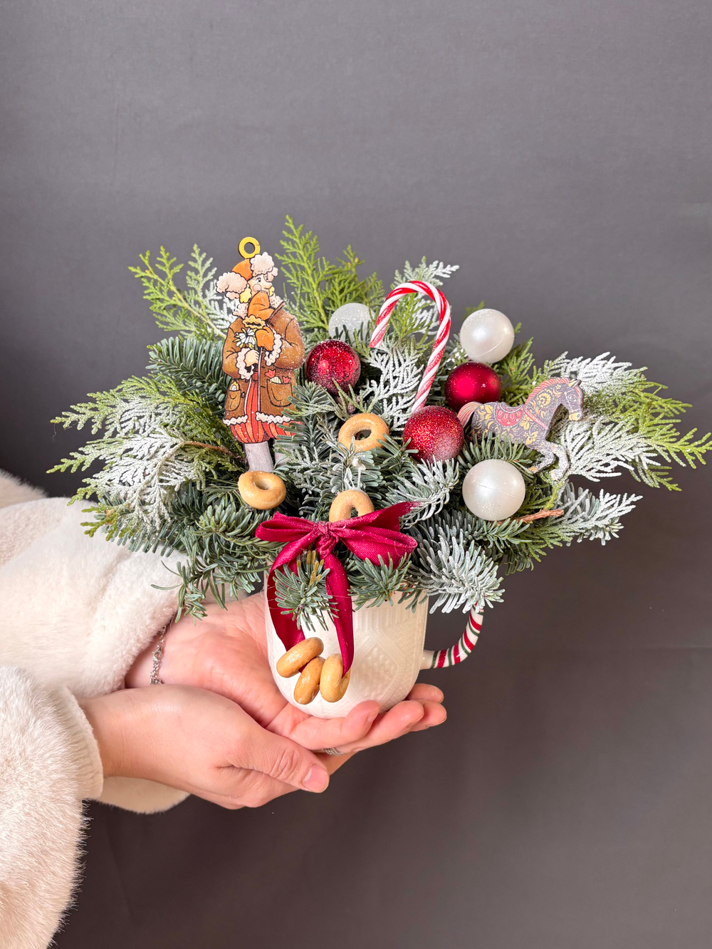 Новогодняя композиция в кружке «Русские традиции»