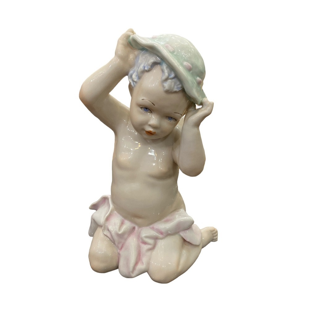 Тити, статуэтка