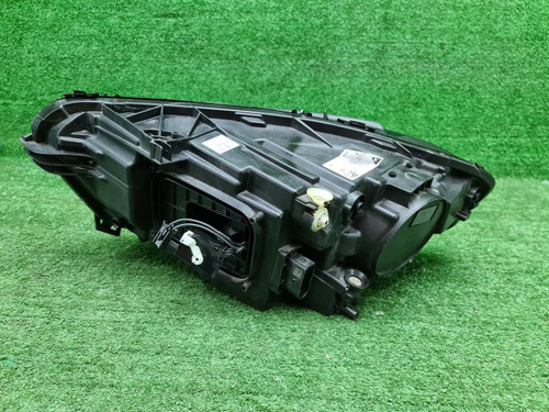 Фара правая Mercedes CLA C118 (2019-2023) LED