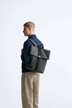 ZARA ПРОРЕЗИНЕННЫЙ РЮКЗАК С КЛАПАНОМ, СЕРЫЙ