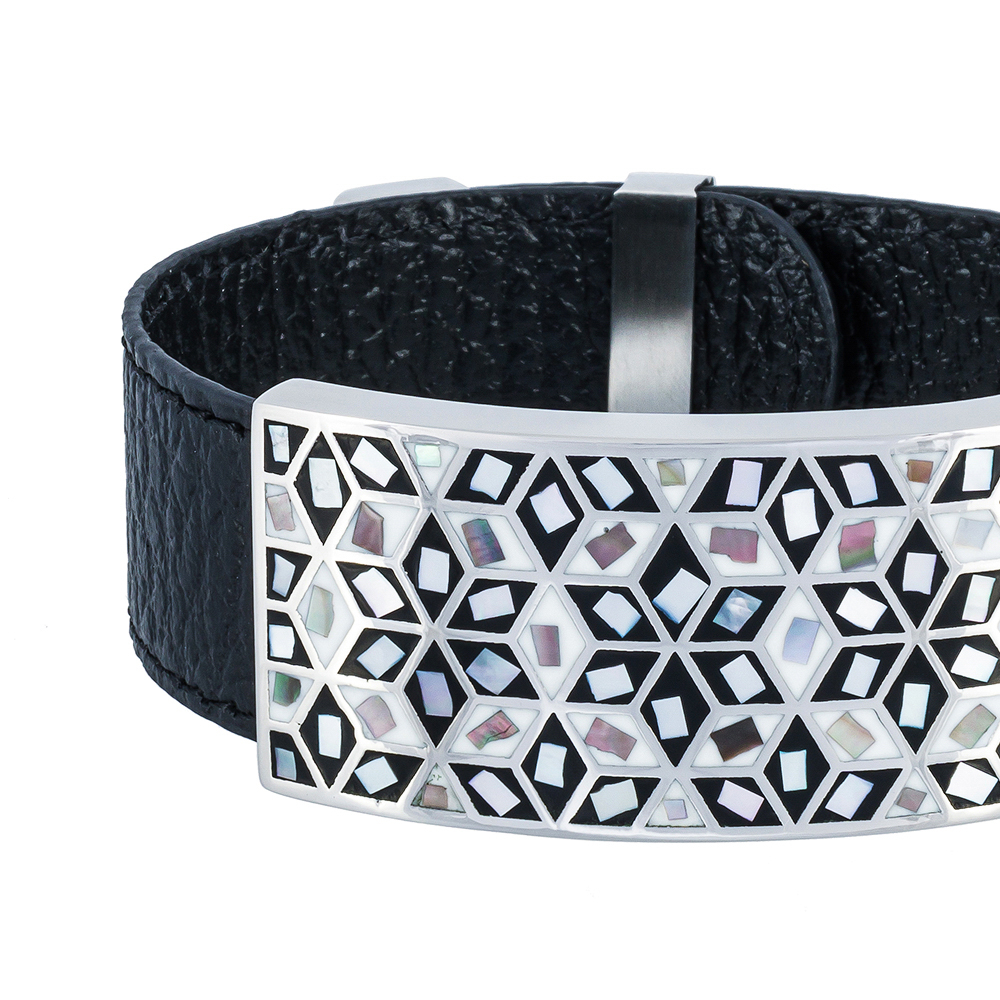 Браслет Fiore Luna на черном кожаном ремешке CB13209-2