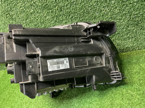 Фара левая Geely Tugella (2019-2024) LED