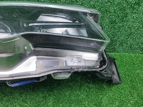 Фара правая Subaru Forester 5 SK (2018-2021) LED