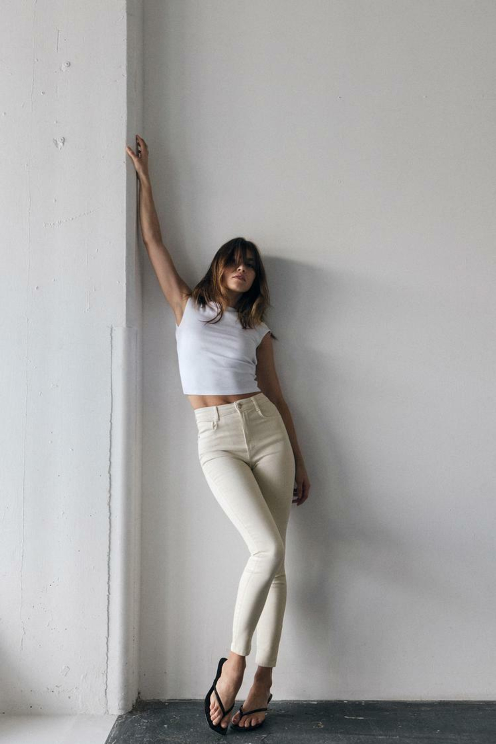 ZARA TRF SKINNY SCULPT 3643 050 5 592 P kupi brend.ru