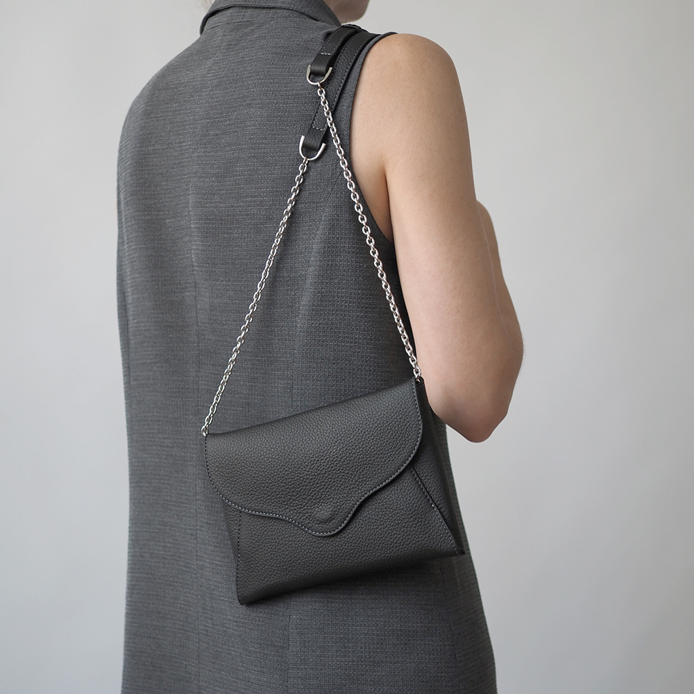 Сумка-клатч Florette из кожи теленка, черного цвета