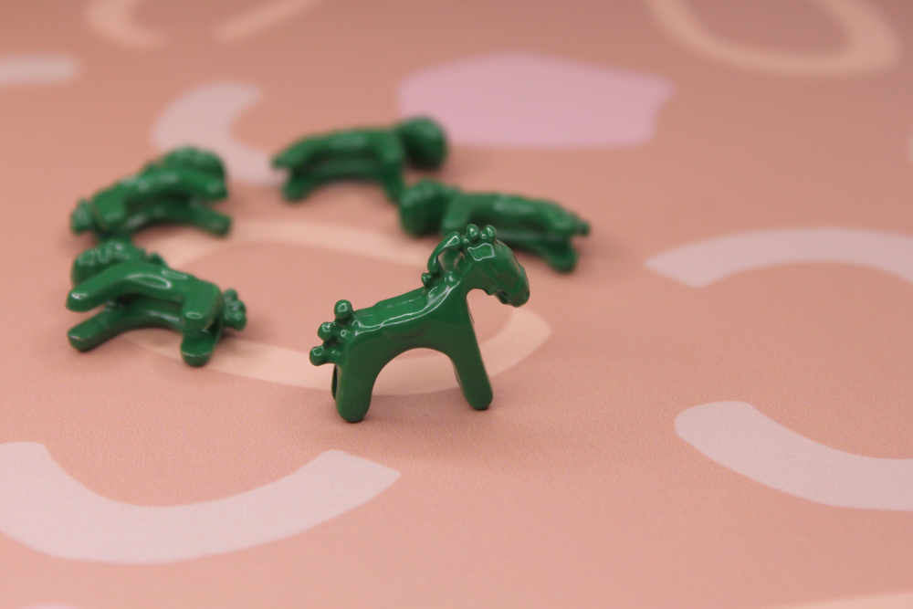 Подвеска лошадь зеленая 30х25х8 мм