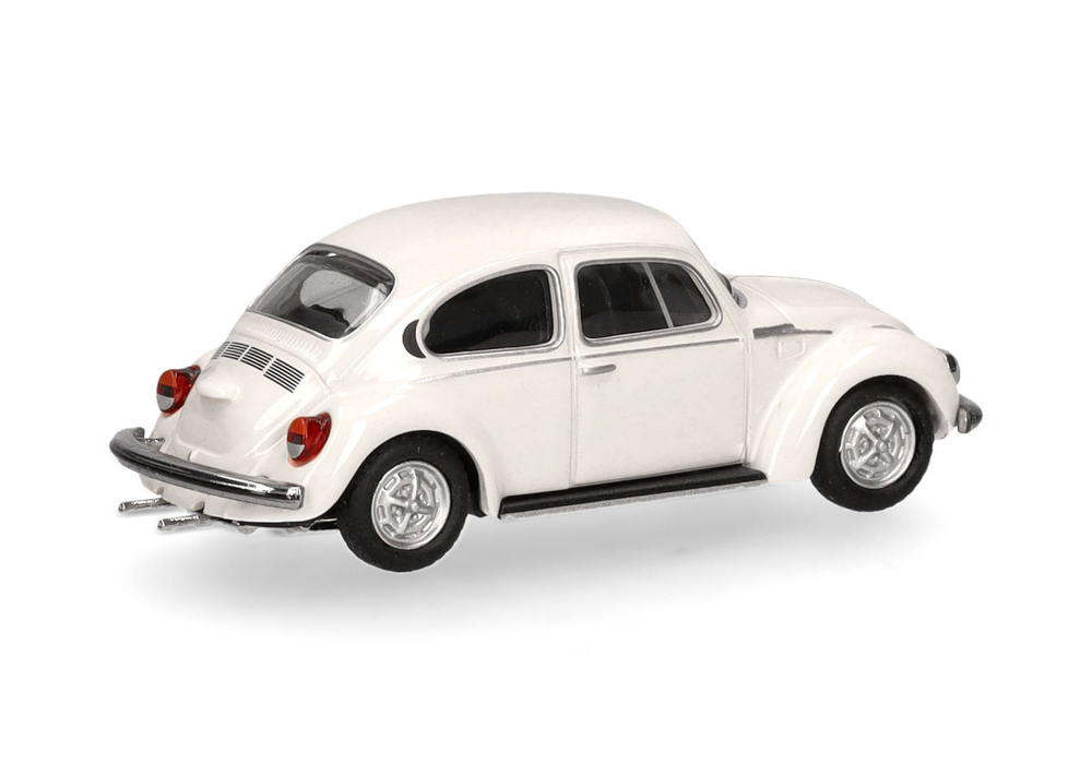 Автомобиль Volkswagen (VW) Жук 1303, белый