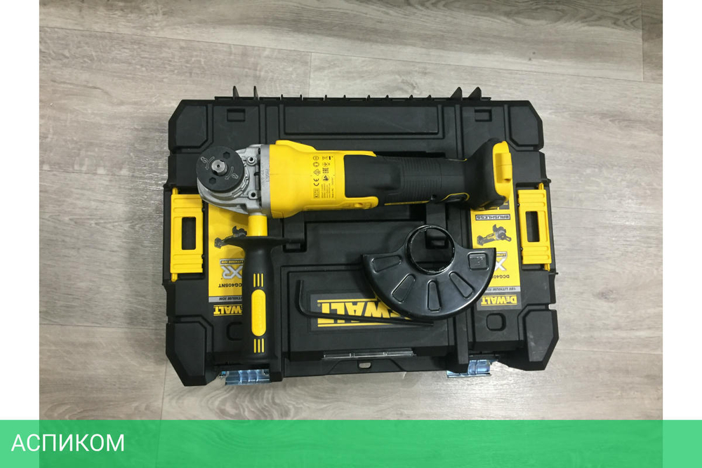 Угловая шлифмашина DeWalt DCG405NT