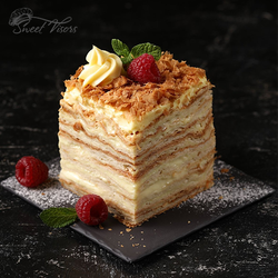 Торт Наполеон на заказ Кондитерская Sweet Visors Сладкие Козырьки Светланы Дегтеревой СПБ торты на день рождения, юбилей, детский праздник. Торты и десерты для мужчин, девушек, мальчиков и девушек. Большой выбор десертов
