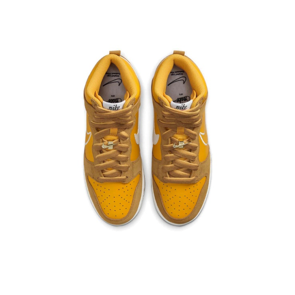 Женские кроссовки Nike Dunk High SE 'First Use Pack - University Gold' DH6758-700