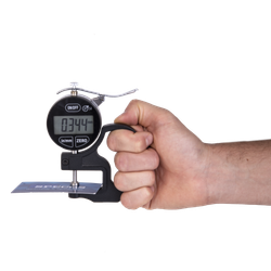 Цифровой экспресс микрометр Expert-Full диапазон 0-13 мм, шаг измерения 0,001мм