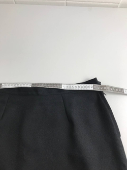 Юбка  лаконичная 52 размер