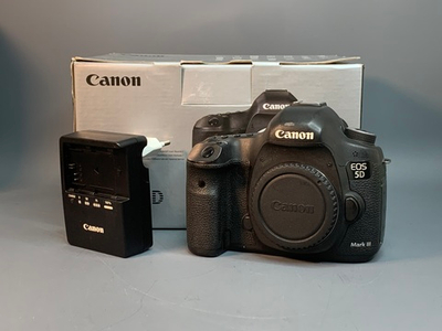 Canon 5D Mark III 15.500 кадров