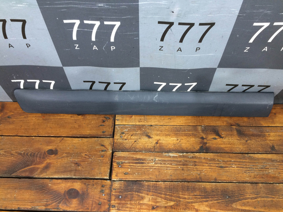 Накладка двери передней левой LADA Largus 12-21 Б/У Оригинал 8450000409