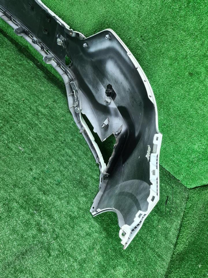 Бампер передний Kia Carnival 4 (2020-2023)