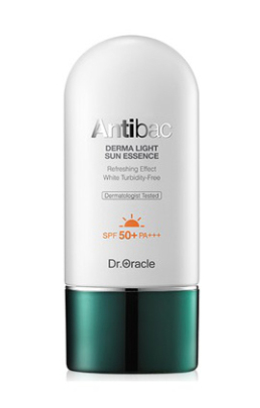 Dr Oracle Antibac Derma Light Sun Essence SPF50 PA++ Антибактериальный легкий солнцезащитный крем SPF50 PA++ (Доктор Оракл) 60 мл
