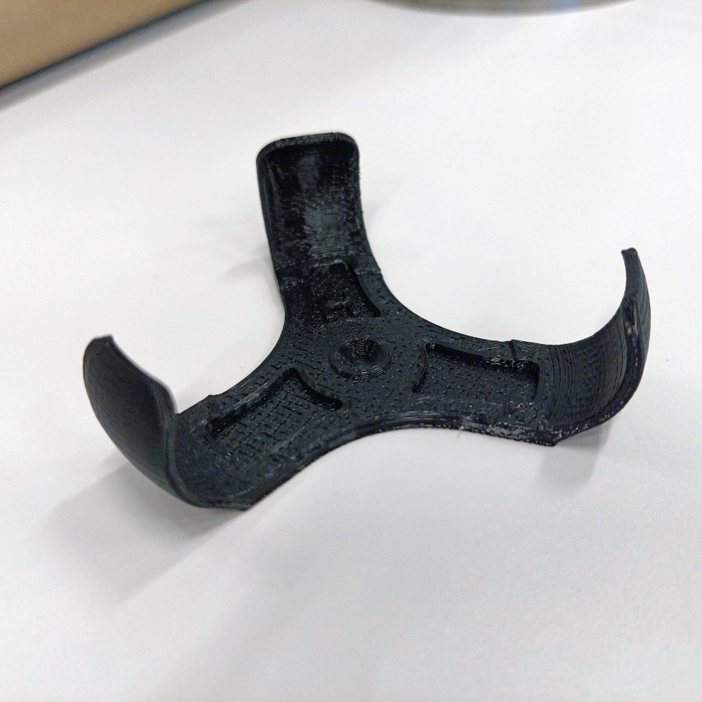 Настенный держатель для универсального умного пульта Hiper, черный