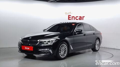 BMW 5 Series (G30) 520i Luxury (04.2020)