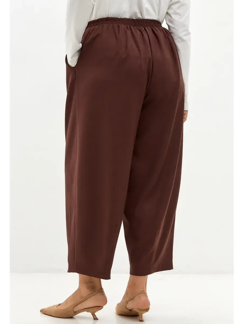 Брюки бананы классические коричневый
