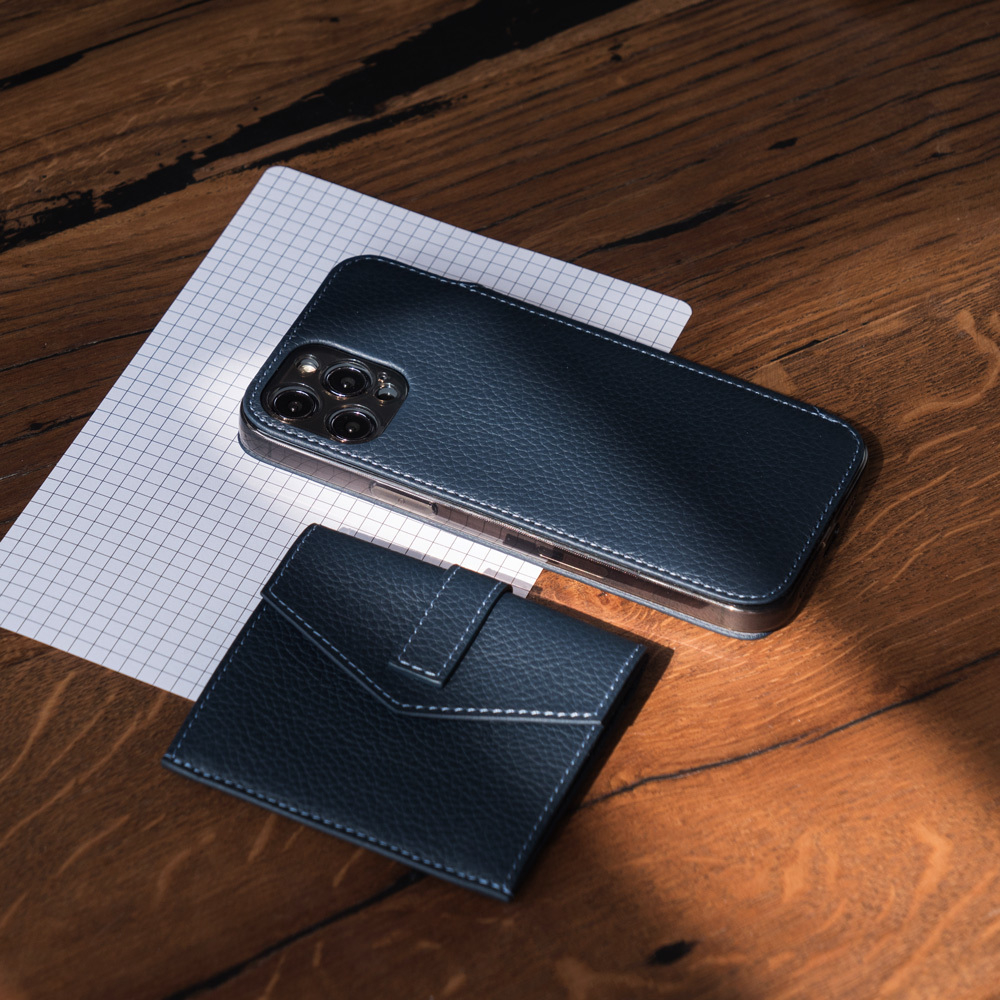 Чехол Benoit для iPhone 12 Pro Max из кожи теленка синего цвета