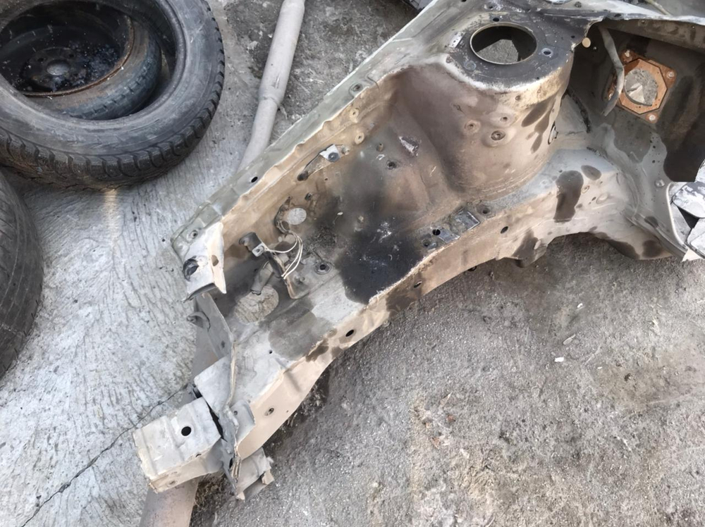 Лонжерон передний правый TOYOTA CORONA 1993