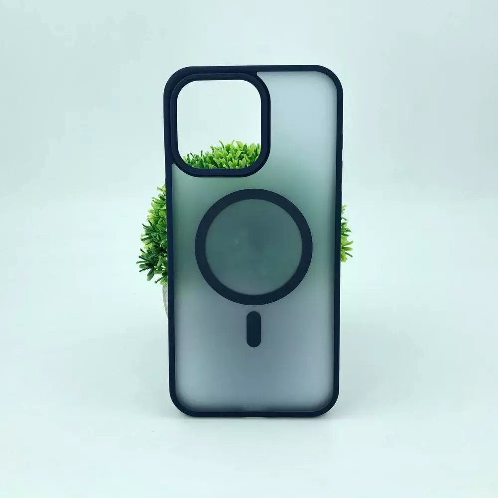 MATTE CASE с MagSafe для iPhone 15 PRO