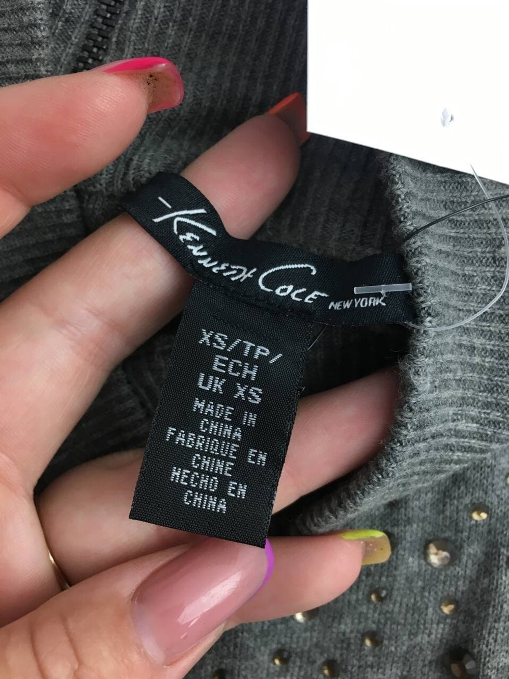Топ Kenneth Cole трикотажный 42 размер, новый