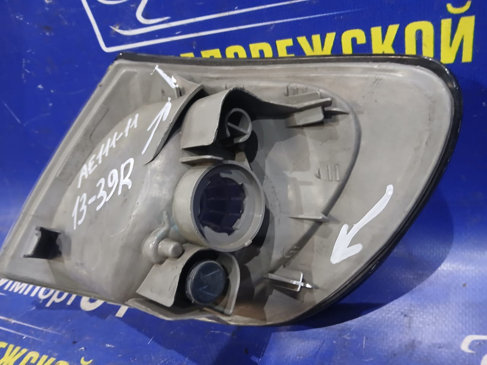 Габарит правый TOYOTA SPACIO 1998
