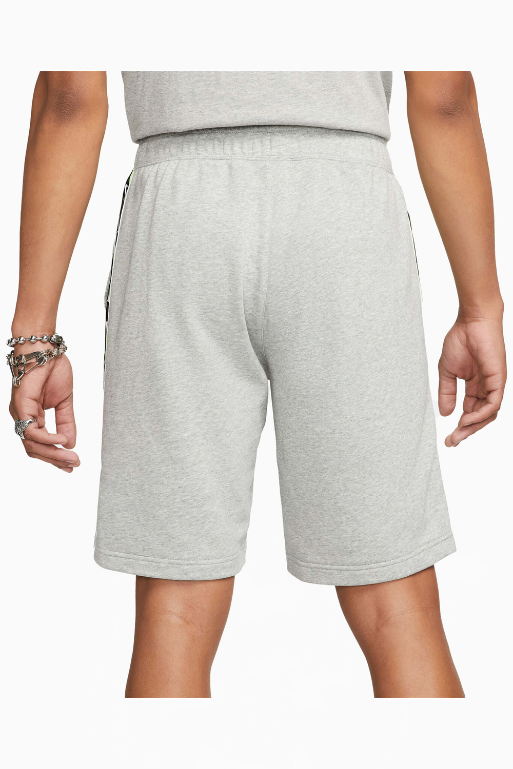 Шорты Nike Sportswear Repeat