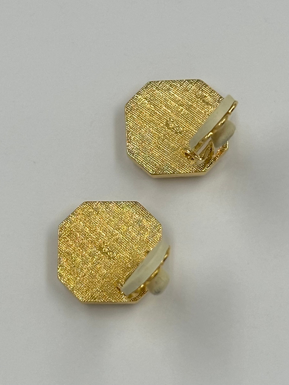 Клипсы Yves Saint Laurent